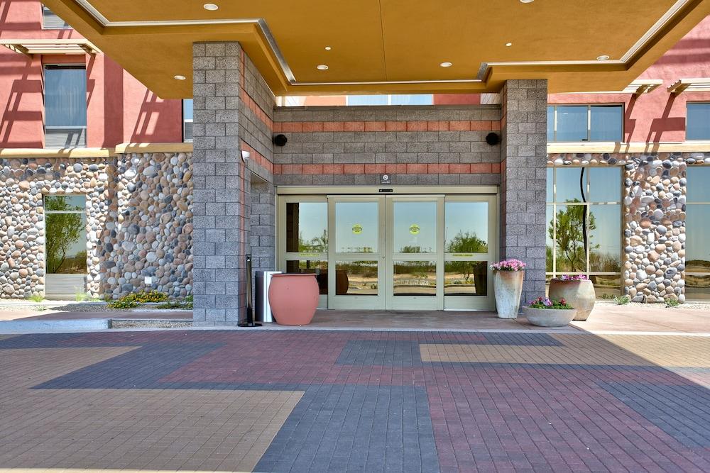 Hampton Inn & Suites Scottsdale At Talking Stick Exteriér fotografie