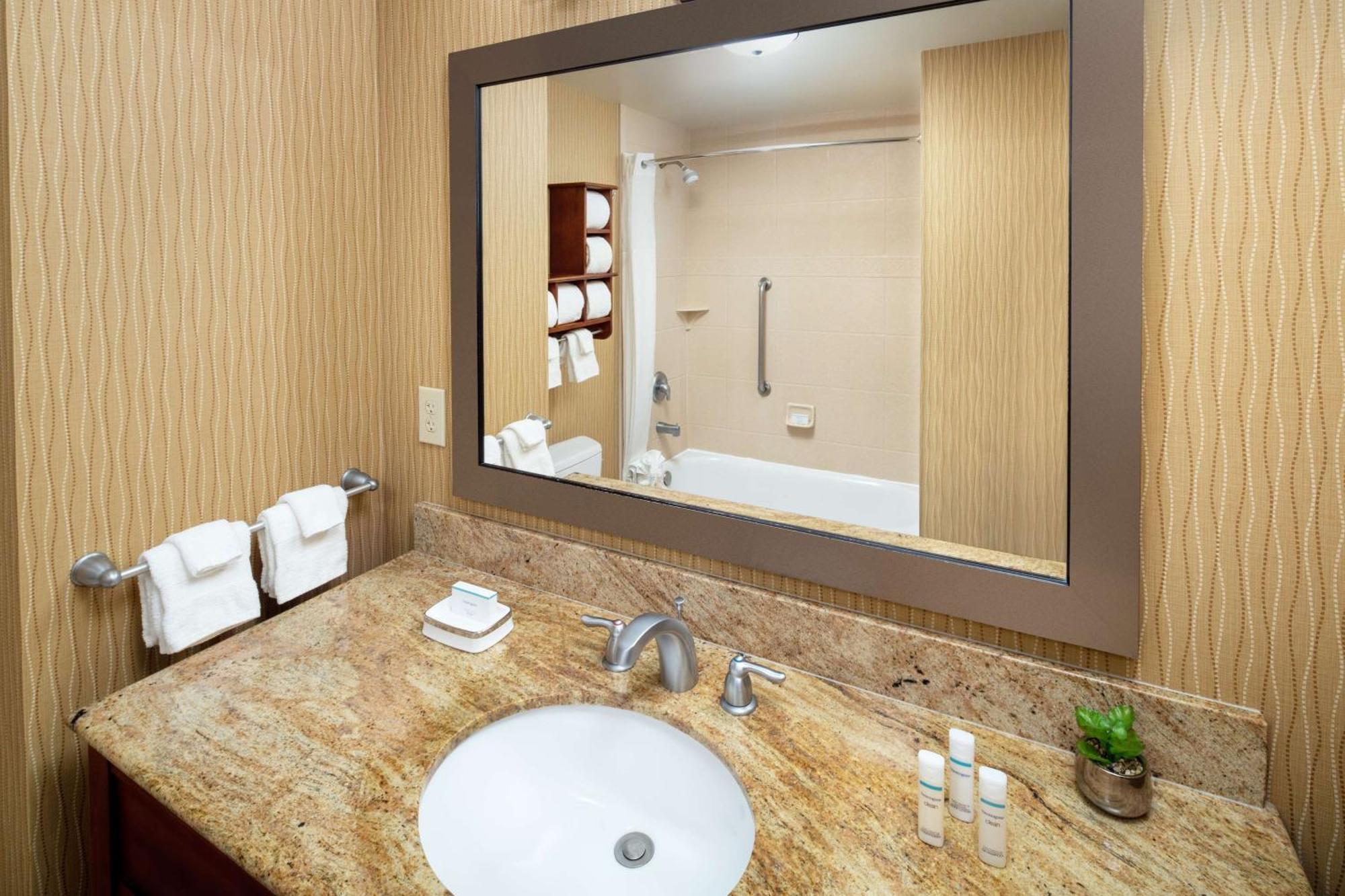 Hampton Inn & Suites Scottsdale At Talking Stick Exteriér fotografie